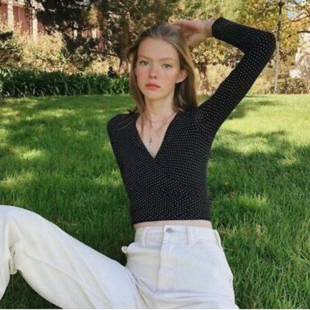 Brandy Melville Black Polka Dot Wrap Crop Top - Picture 7 of 7